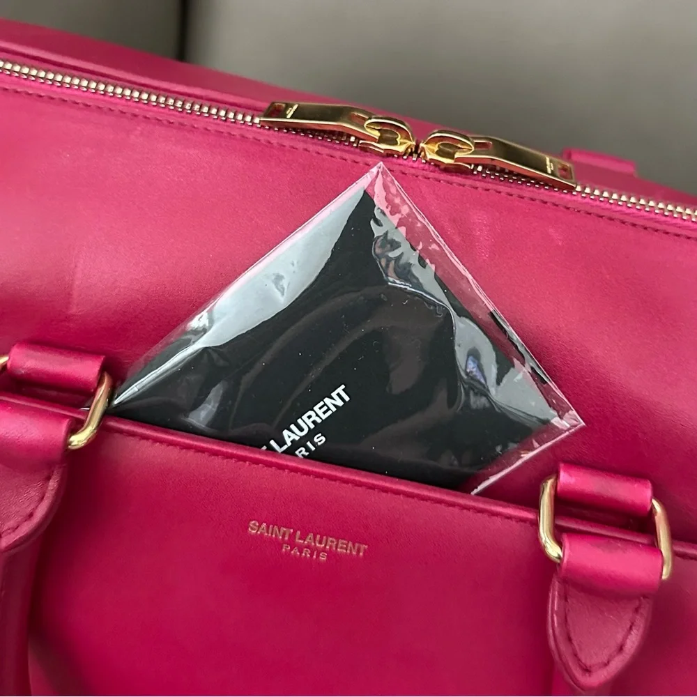 SAINT LAURENT FUCHSIA YSL 2 WAY LEATHER DUFFEL BOSTON CROSSBODY BAG CARDS & COA - Picture 6 of 16